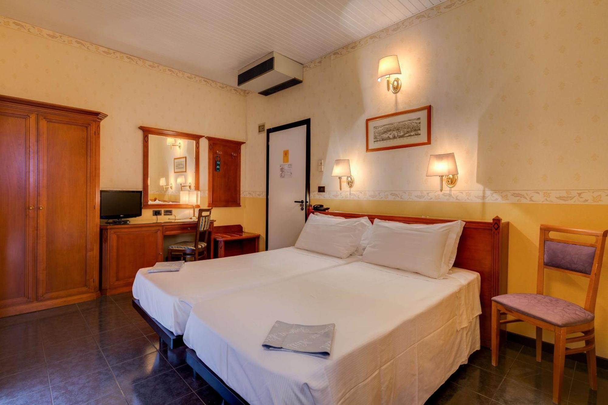 Hotel San Donato - Bologna Centro — Fotos 1